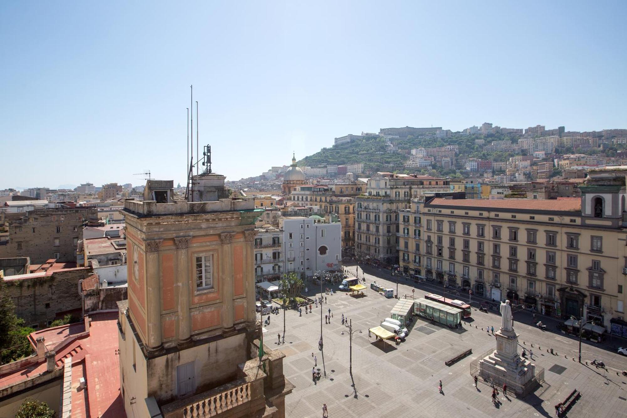 Galleria Port'Alba - Suites & Rooftop Napoli Ngoại thất bức ảnh